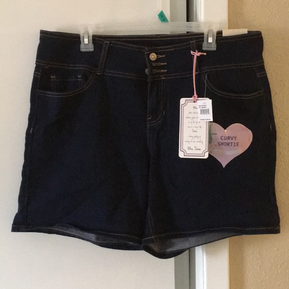 Woman’s jean shorts